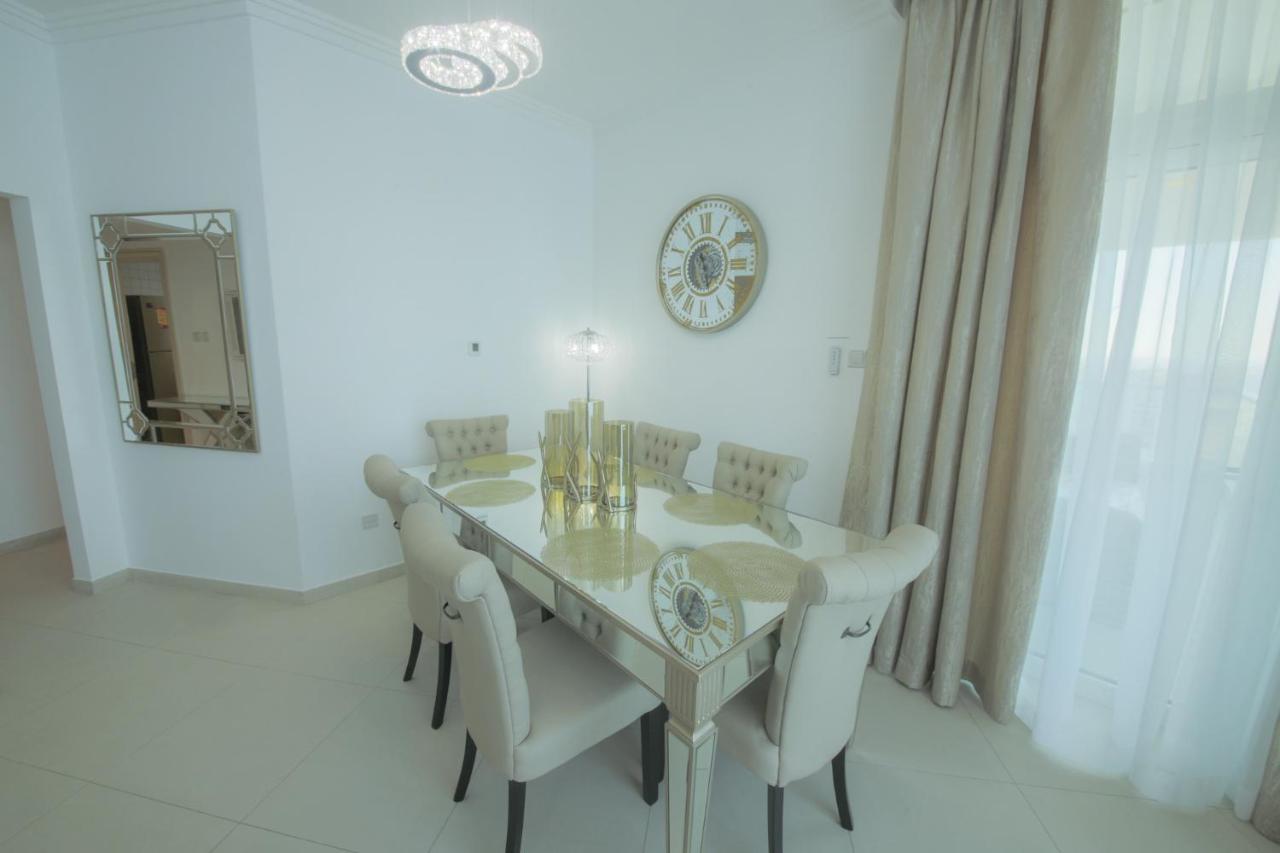 Stunning 5* 4Br-Oceanfront-Apartment Dubai Bagian luar foto